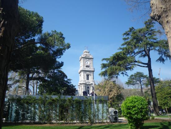 Dolmabahçe Saat Kulesi